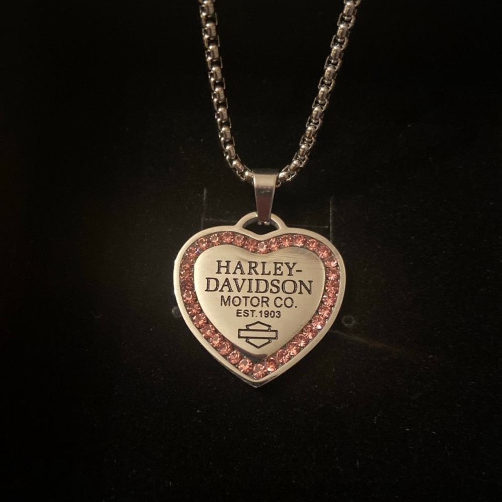 Pink Rhinestones Heart HD Necklace - Picture 6 of 10